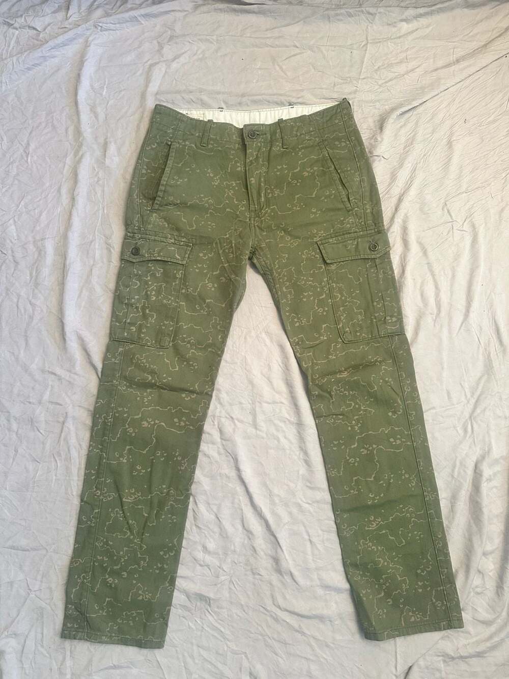 Levi's Olive Green Camo Cargo Pants